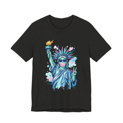 Statue of Liberty Bubblegum Tee — Retro Patriotic Graphic T-Shirt