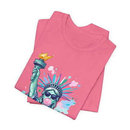 Statue of Liberty Bubblegum Tee — Retro Patriotic Graphic T-Shirt