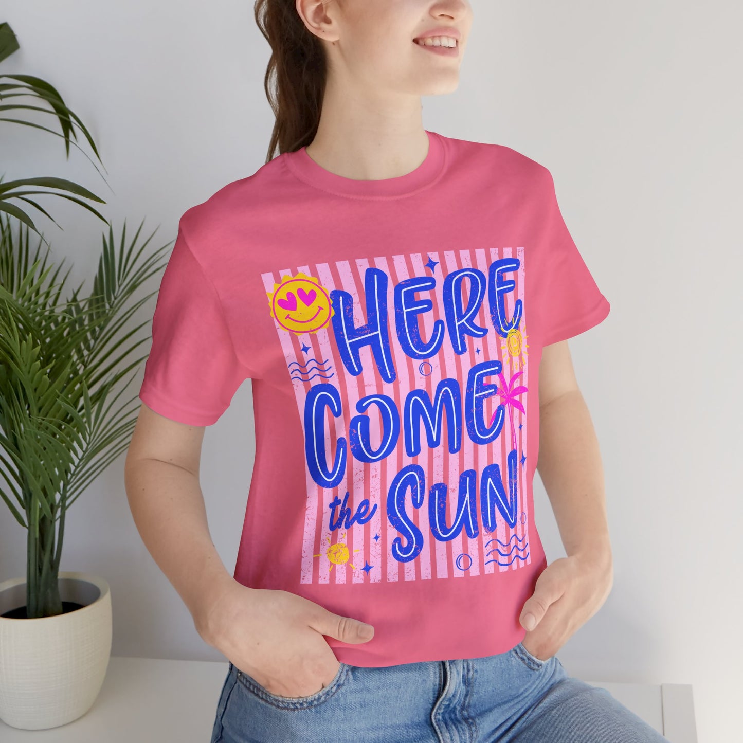 Here Come the Sun T-Shirt - Retro Summer Graphic Tee