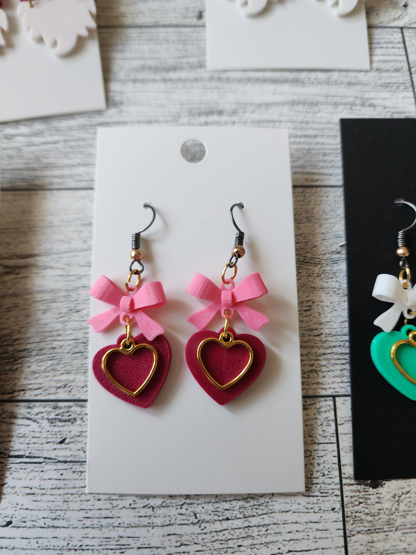 3D Earrings - Gnomes & Hearts