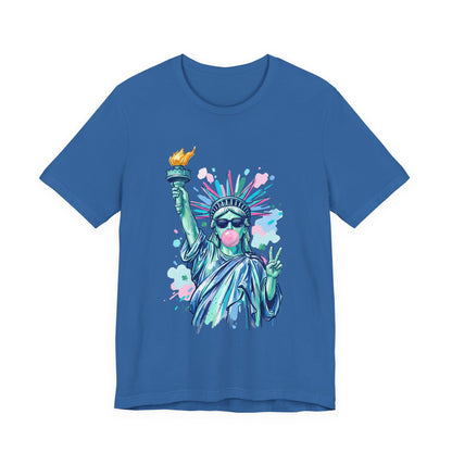 Statue of Liberty Bubblegum Tee — Retro Patriotic Graphic T-Shirt