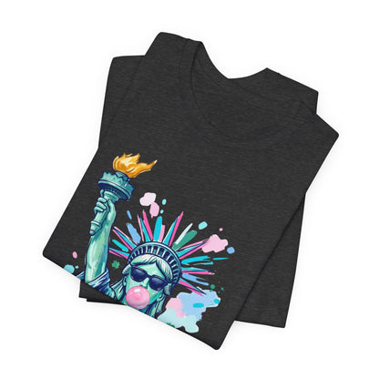 Statue of Liberty Bubblegum Tee — Retro Patriotic Graphic T-Shirt