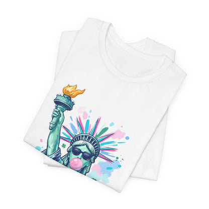 Statue of Liberty Bubblegum Tee — Retro Patriotic Graphic T-Shirt